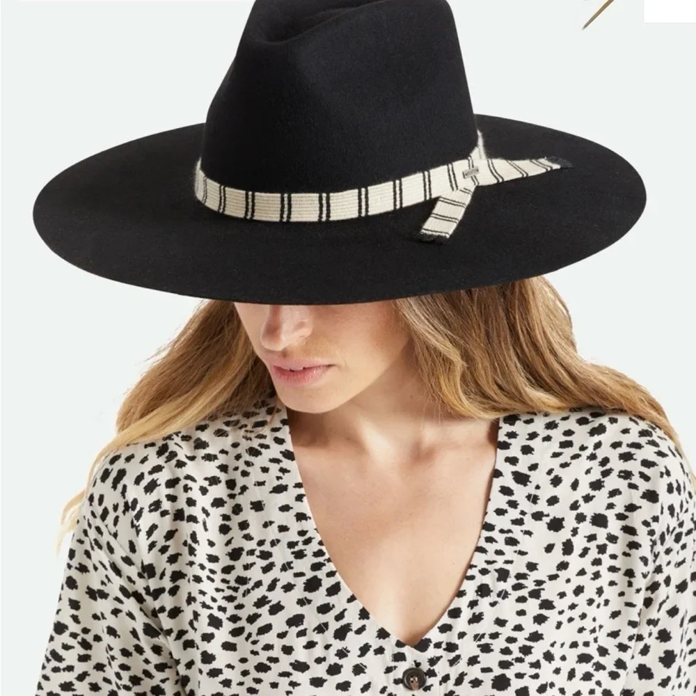 NWOT 100% Wool Brixton Hat size M